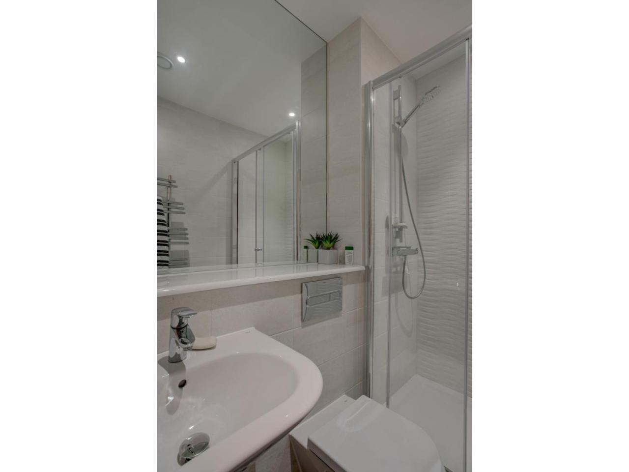 Stylish And Charming Apt For Up To 4, Manchester Leilighet Eksteriør bilde